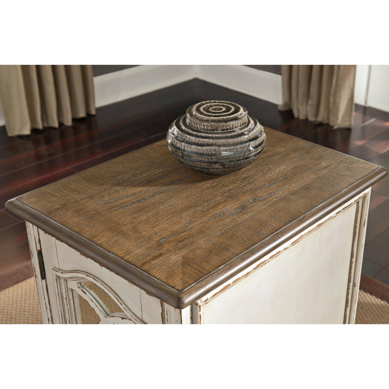 Signature Design by Ashley Realyn End Table T743-7 IMAGE 5
