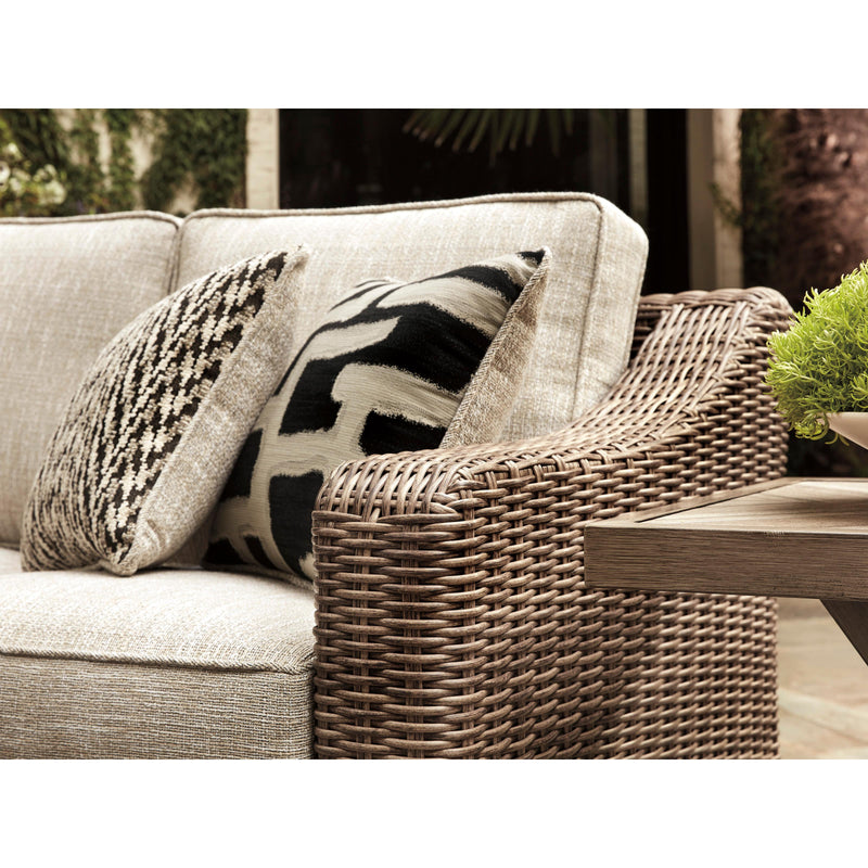 Signature Design by Ashley Outdoor Seating Sectionals P791-854/P791-851 IMAGE 3