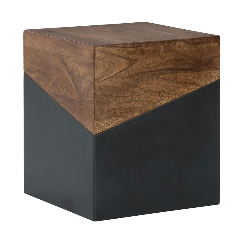 Signature Design by Ashley Trailbend Accent Table A4000311 IMAGE 3