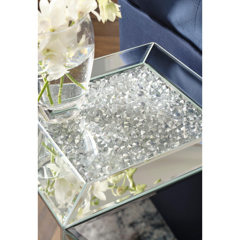 Signature Design by Ashley Gillrock Accent Table A4000171 IMAGE 3