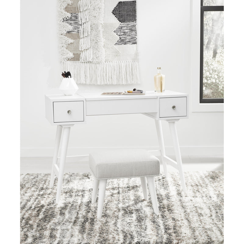 Signature Design by Ashley Vanity Tables and Sets Vanity Set B060-122 IMAGE 6