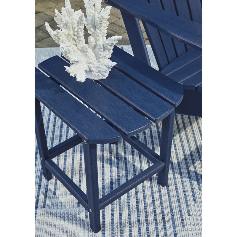 Signature Design by Ashley Outdoor Tables End Tables P009-703 IMAGE 5